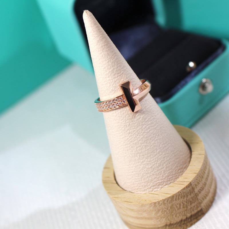 [Lioran]T1 NARROW DIAMOND PINK GOLD RING