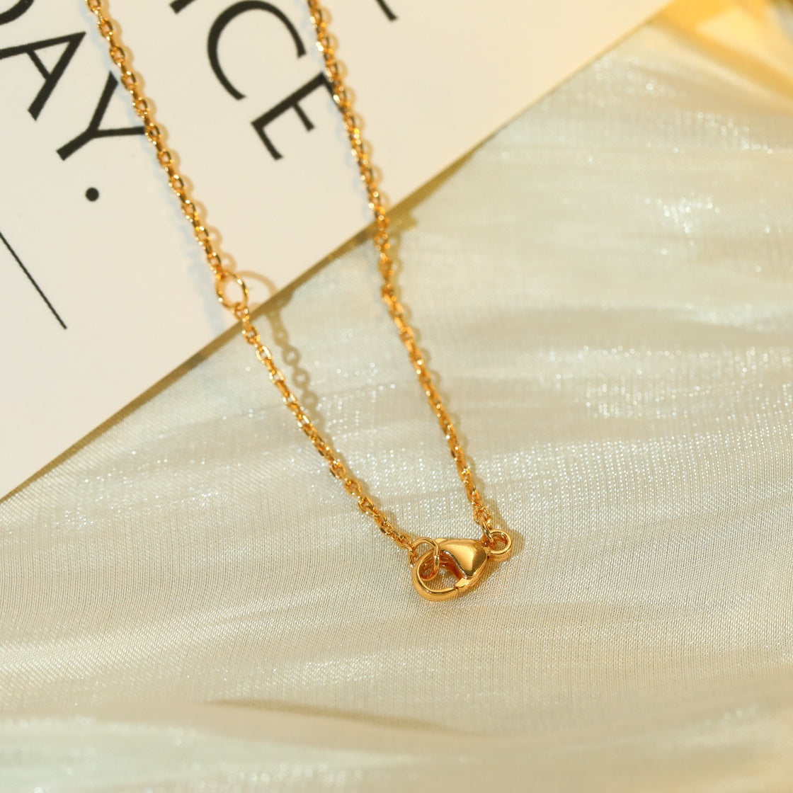 [⭐Lioran]VOLT SILVER DIAMOND PEDANT NECKLACE