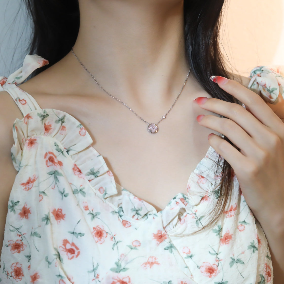 [⭐Lioran]SUN PEDANT PINK GOLD 1 DIAMOND NECKLACE