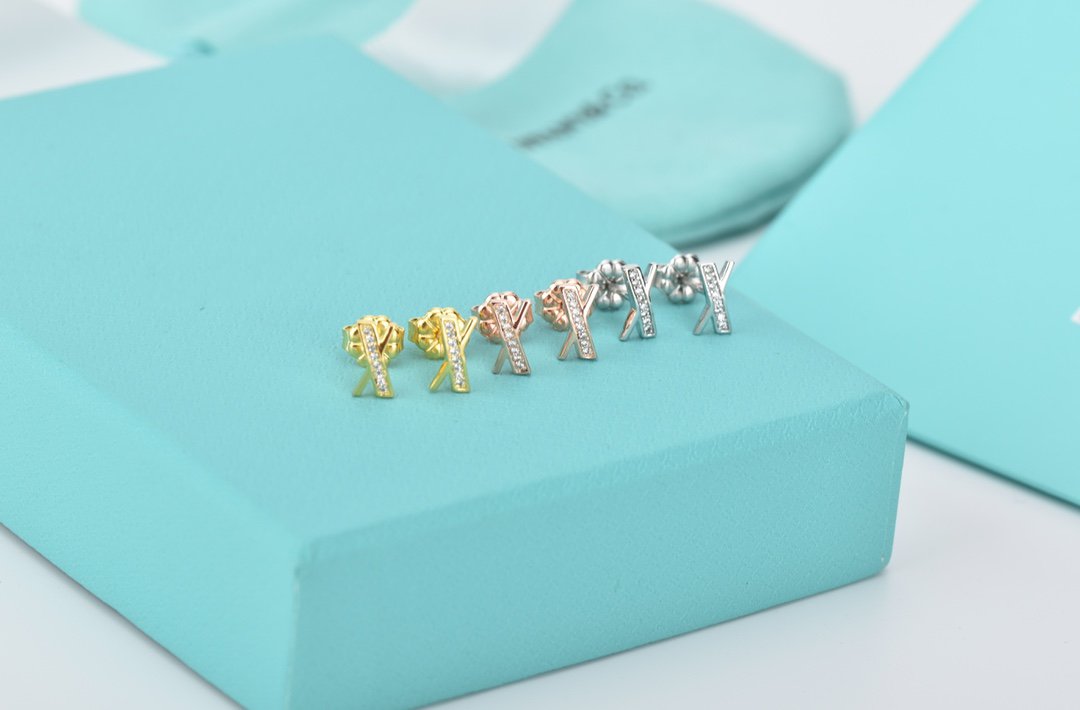 [Lioran]ATLAS DIAMOND STUD EARRINGS