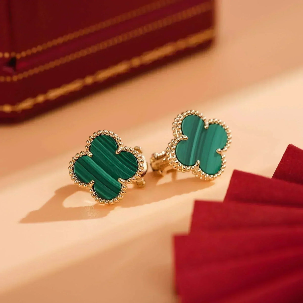 [⭐Lioran]CLOVER MEDIUM 1 MOTIFS MALACHITE  EARRINGS