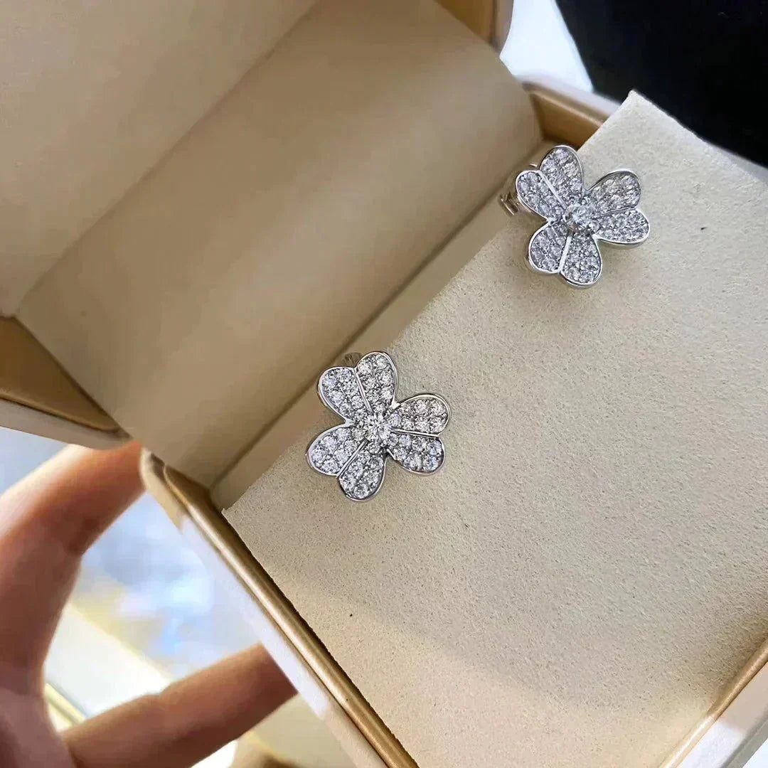 [⭐Lioran]CLOVER COMOS DIAMOND EARRINGS SILVER