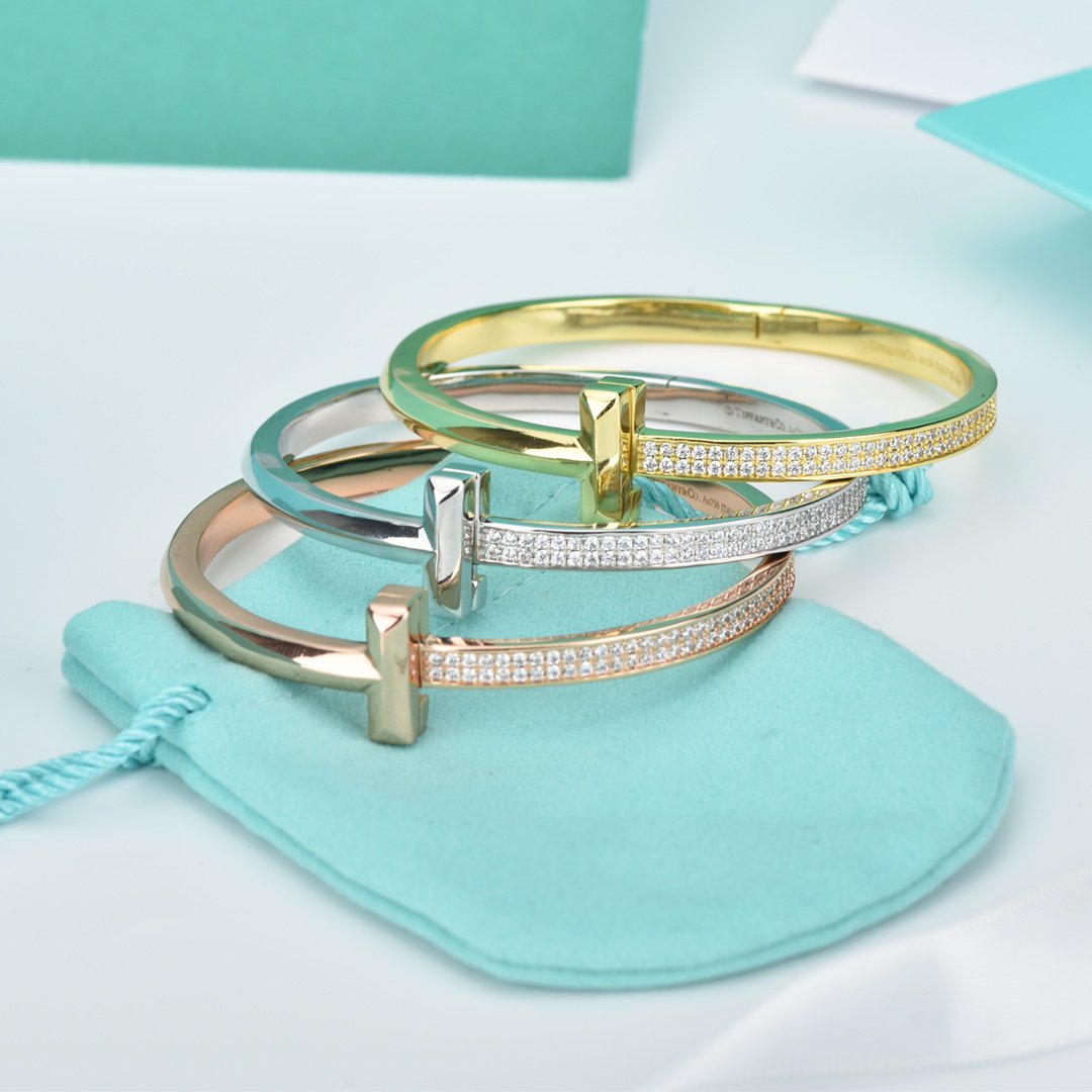 [Lioran]WIDE DIAMONDS HINGED BANGLE
