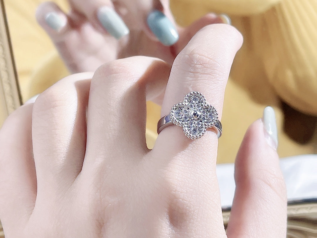 [⭐Lioran]CLOVER DIAMOND RING