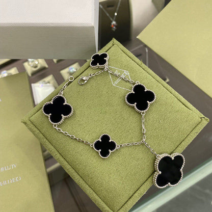 [⭐Lioran]CLOVER 5 MOTIFS SIVLER ONYX BRACELET