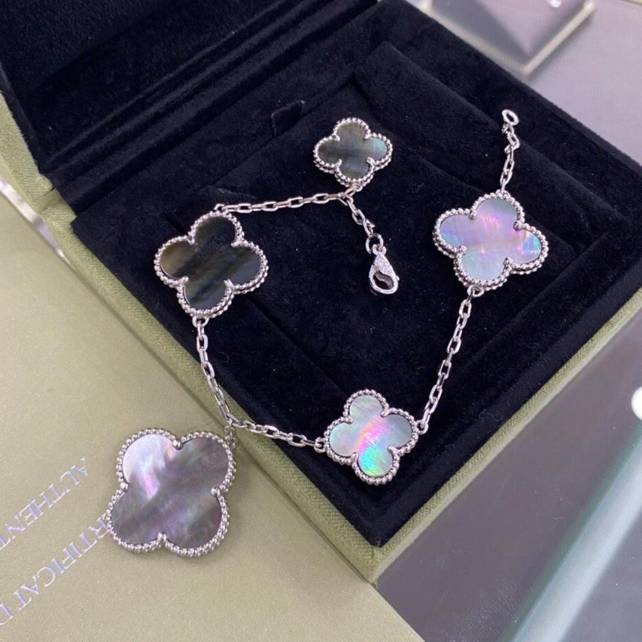 [⭐Lioran]CLOVER 5 MOTIFS SIVLER DARK MOP BRACELET