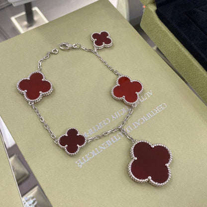 [⭐Lioran]CLOVER 5 MOTIFS SIVLER CARNELIAN BRACELET