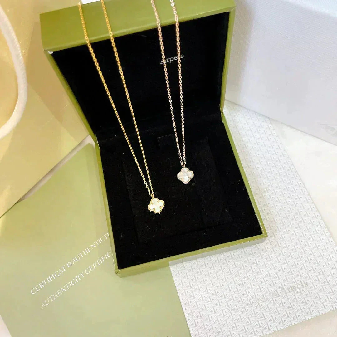 [⭐Lioran]CLOVER MINI 9.5MM WHITE MOTHER-OF-PEARL NECKLACE