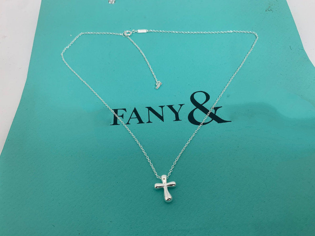 [Lioran]CROSS PENDANT MINI BARE CROSS NECKLACE