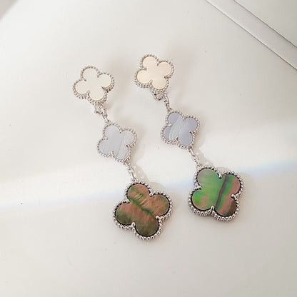 [⭐Lioran]CLOVER 3 MOTIFS CHALCEDONY DARK MOP SILVER EARRINGS