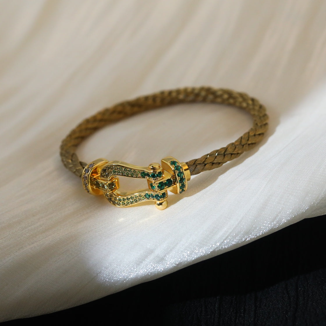 [⭐Lioran]FORCE 10 GOLD GREEN DIAMOND PAVED