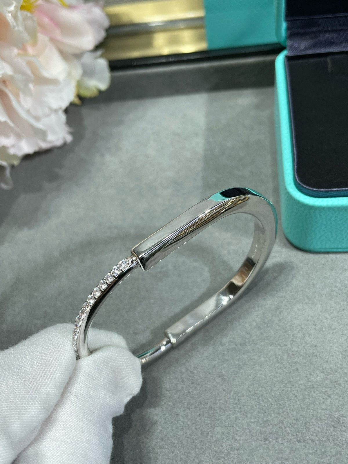[Lioran]LOCK BRACELET DIAMOND