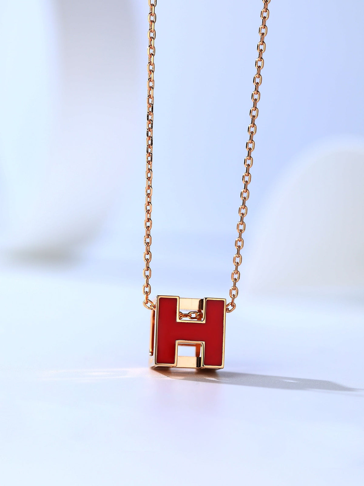 [⭐Lioran]H CAGE PINK GOLD NECKLACE