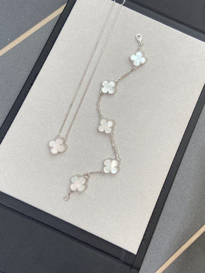[⭐Lioran]CLOVER WHITE PEARL MOP 5 MOTIF BRACELET COLLECTION