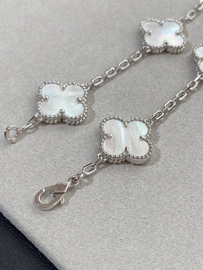 [⭐Lioran]CLOVER WHITE PEARL MOP 5 MOTIF BRACELET COLLECTION