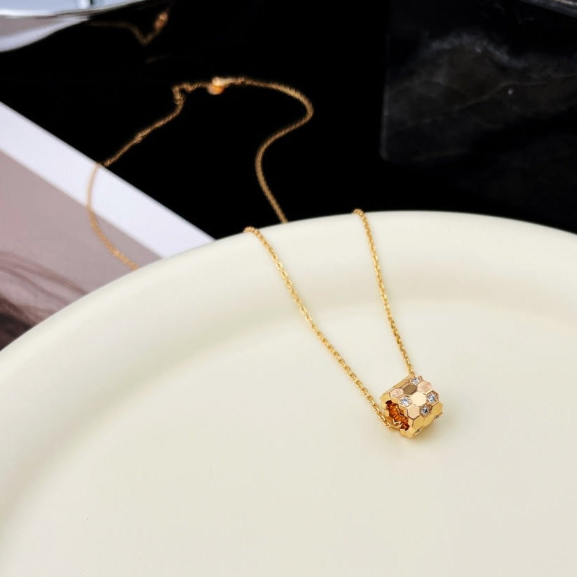 [⭐Lioran]BEE MINI PEDANT DIAMOND NECKLACE