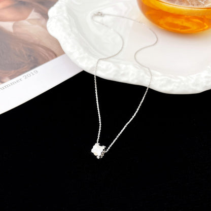 [⭐Lioran]BEE MINI PEDANT DIAMOND NECKLACE