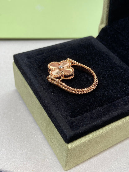 [⭐Lioran]CLOVER RIVERSIBLE ROSE GOLD RING