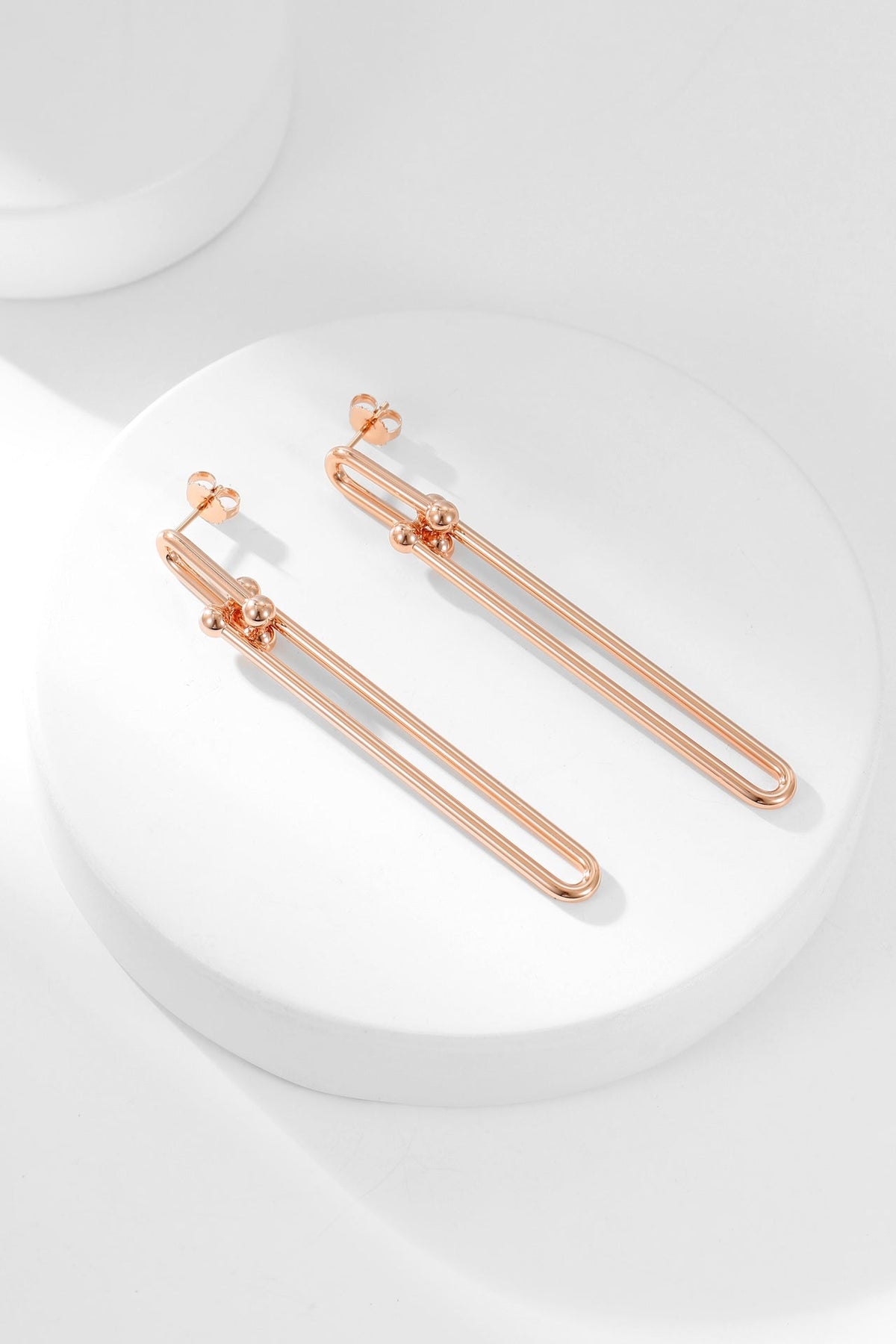 [Lioran]HARDWEAR LONG DROP EARRINGS