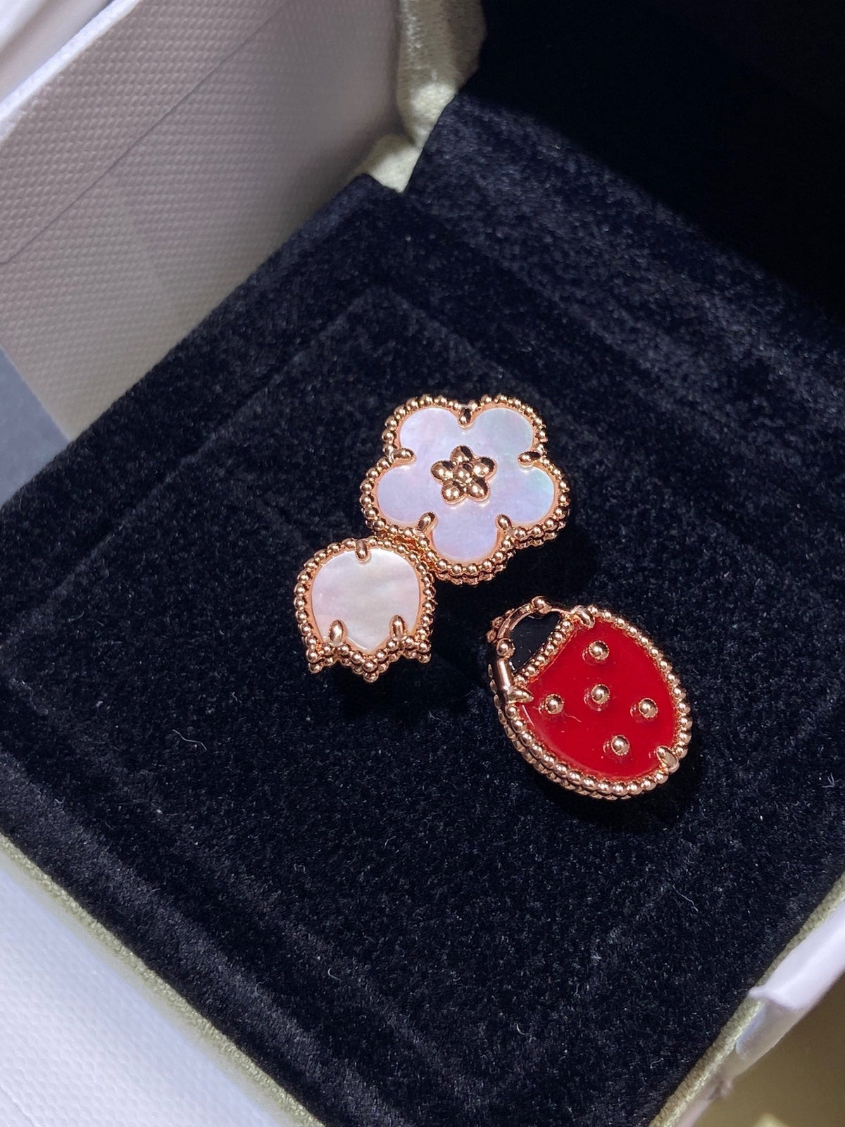 [⭐Lioran]LUCKY 3 MOTIF ROSE GOLD RING