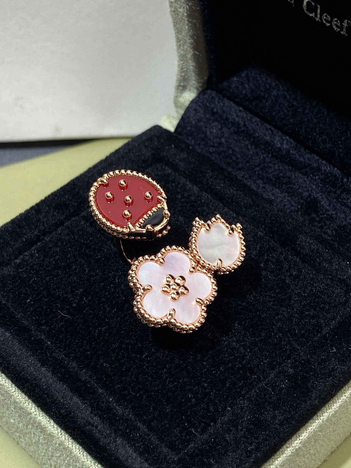 [⭐Lioran]LUCKY 3 MOTIF ROSE GOLD RING