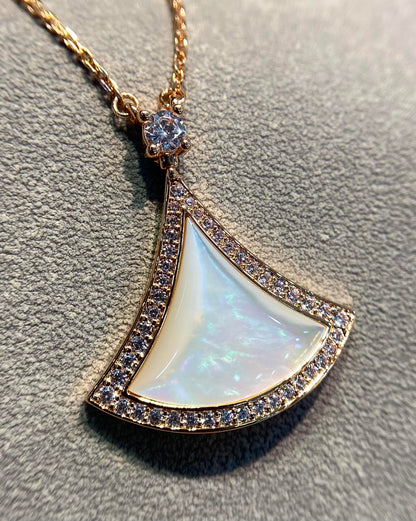 [⭐Lioran]DREAM MOP DIAMOND PAVED PINK GOLD NECKLACE