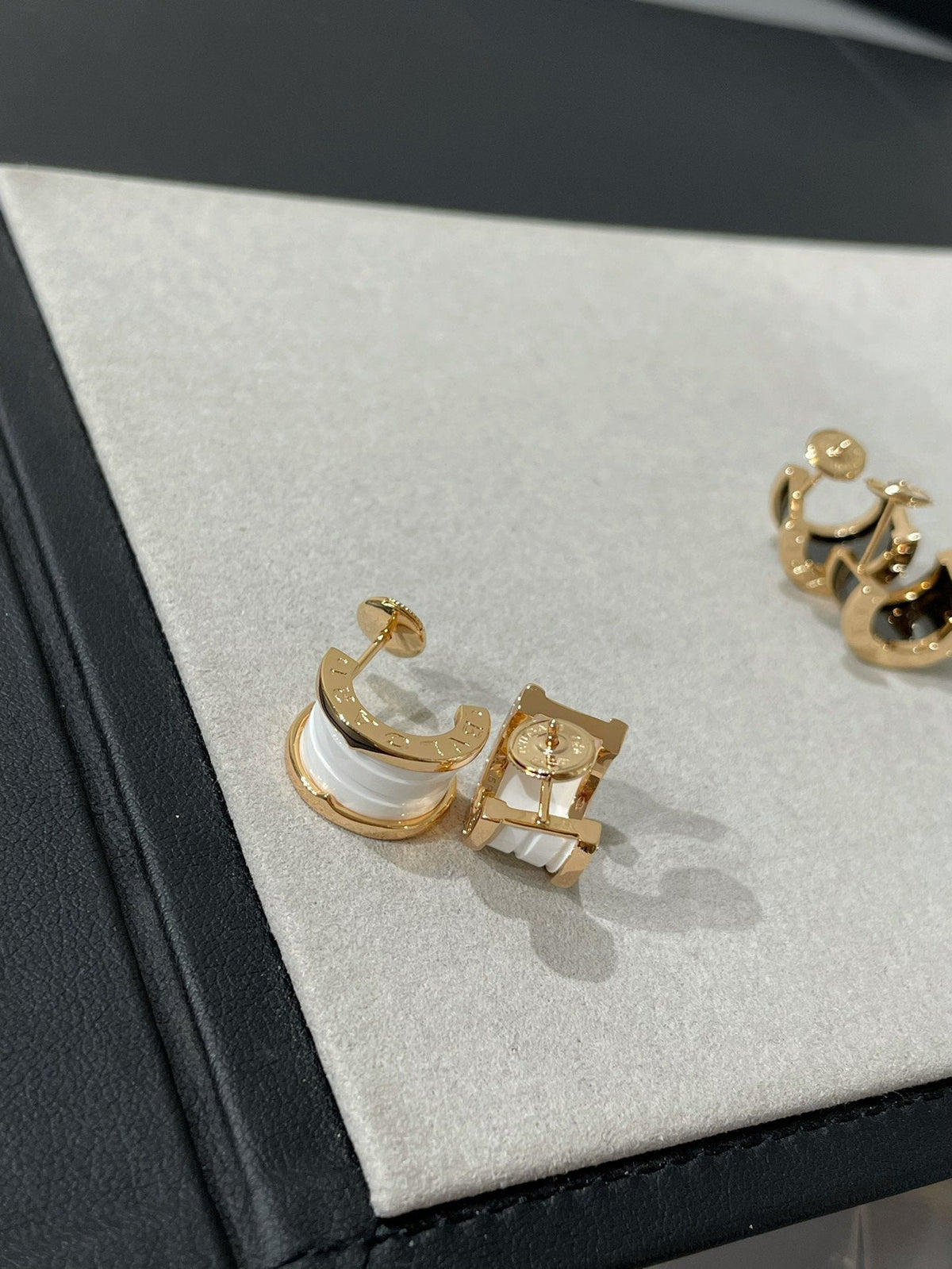 [⭐Lioran]ZERO 1 PINK GOLD CERAMIC EARRINGS