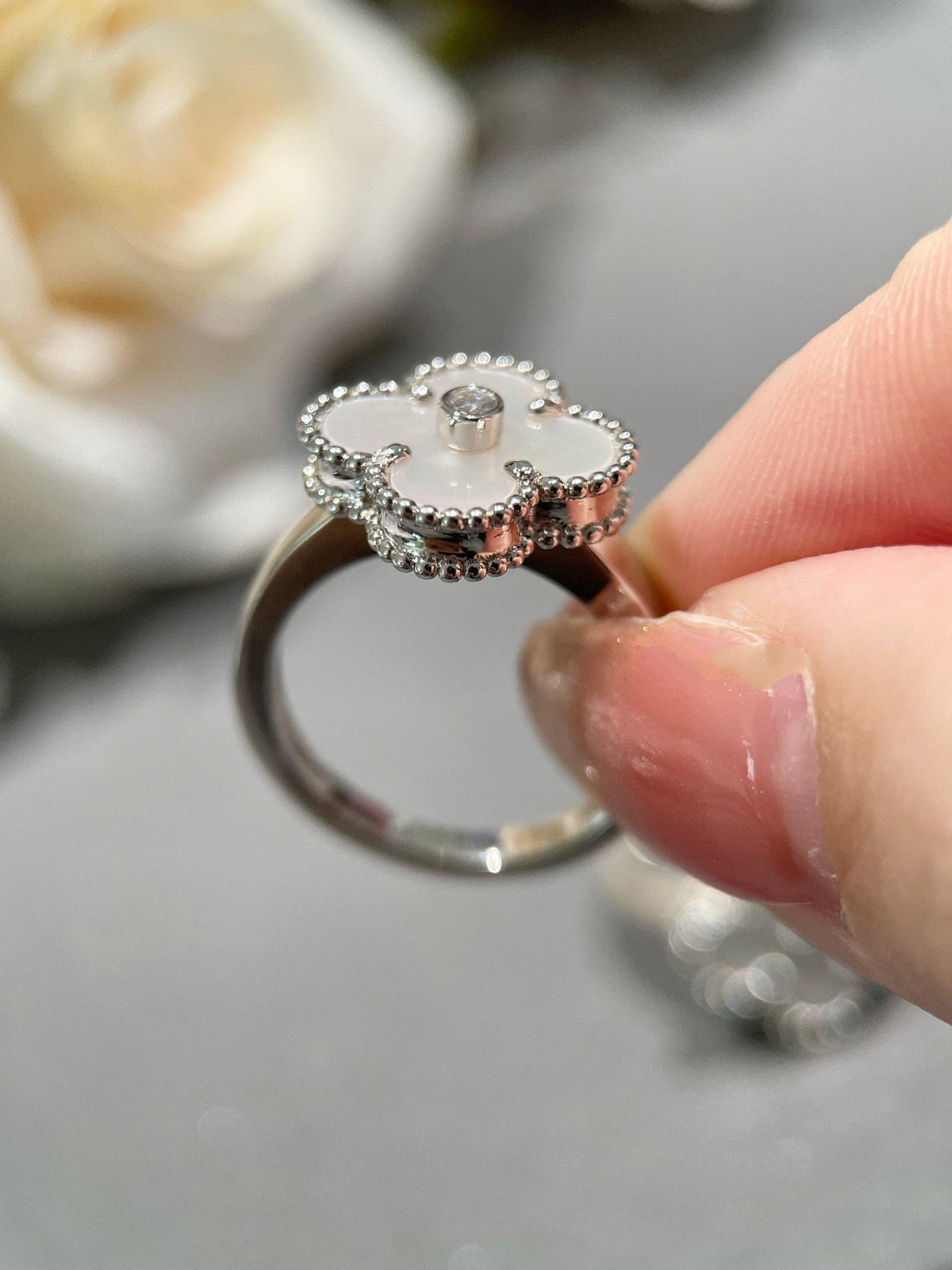 [⭐Lioran]CLOVER SILVER MOP DIAMOND RING