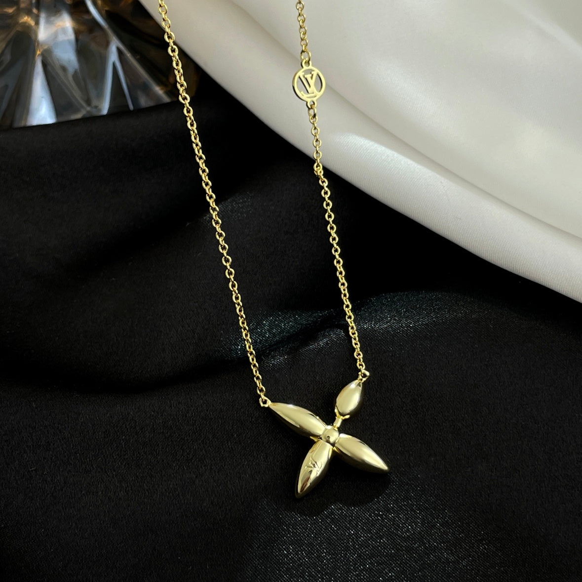 [⭐Lioran]LOUISETTE GOLD NECKLACE