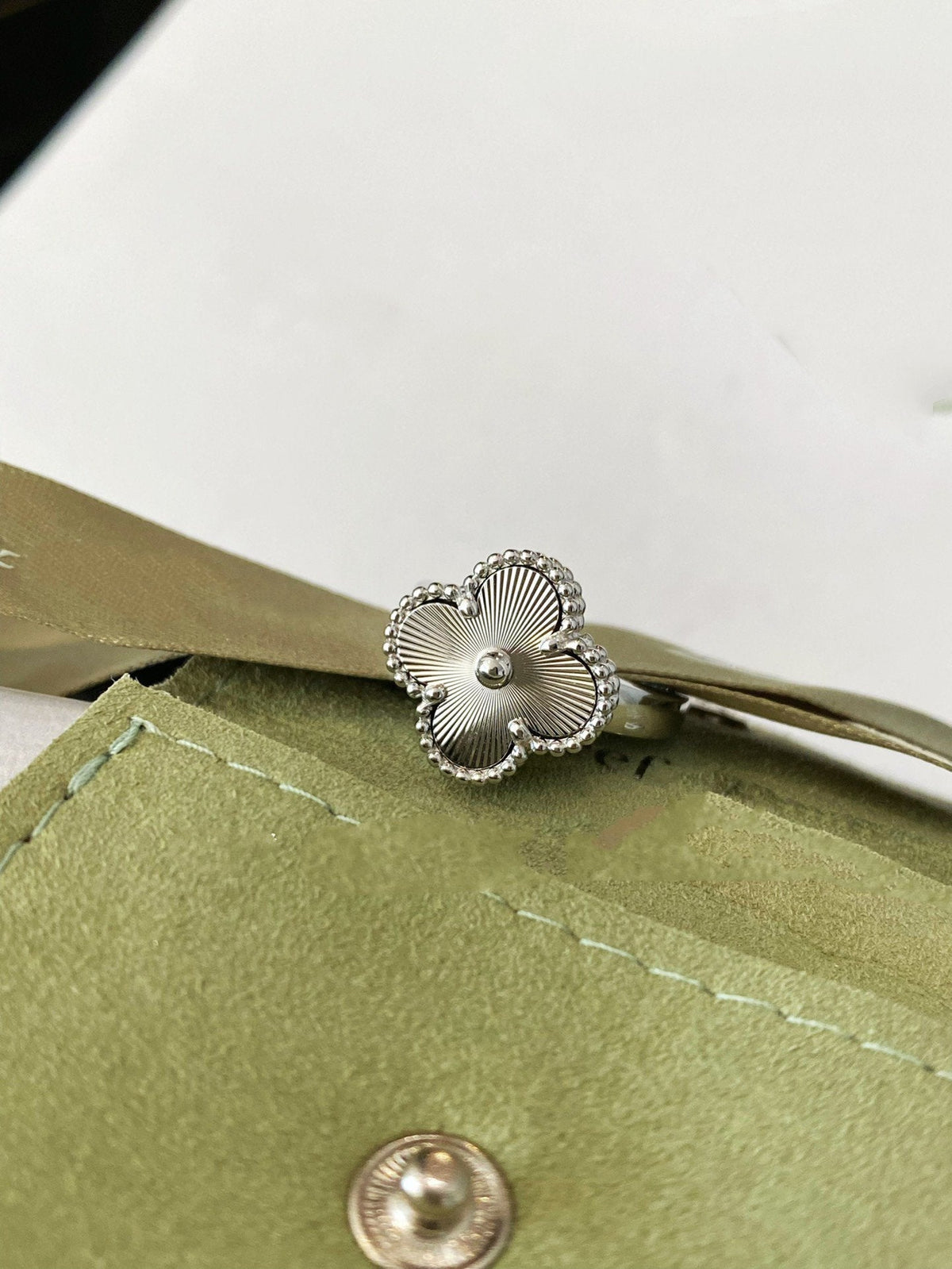 [⭐Lioran]CLOVER SILVER RING