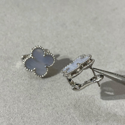 [⭐Lioran]CLOVER CHALCEDONY SILVER STUD EARRINGS