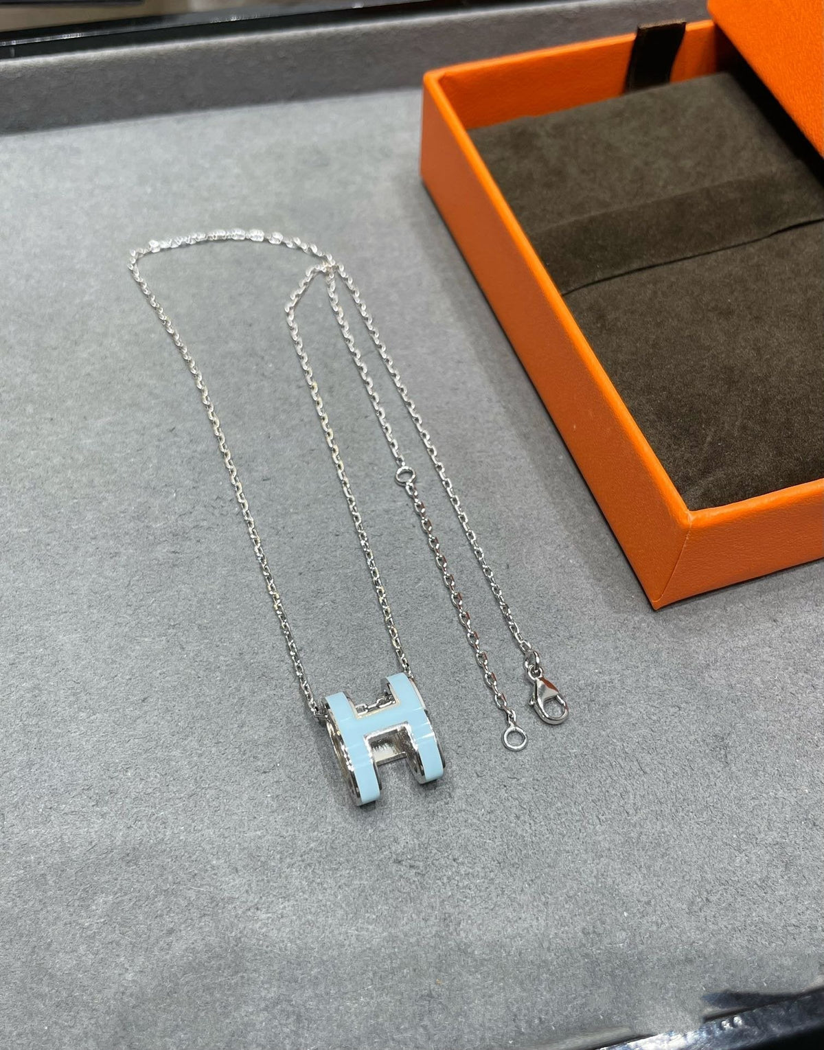 [⭐Lioran]POP H SKY BLUE NECKLACE