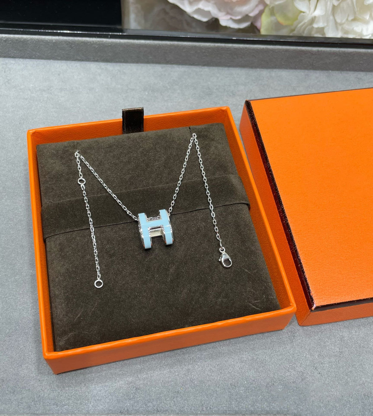 [⭐Lioran]POP H SKY BLUE NECKLACE