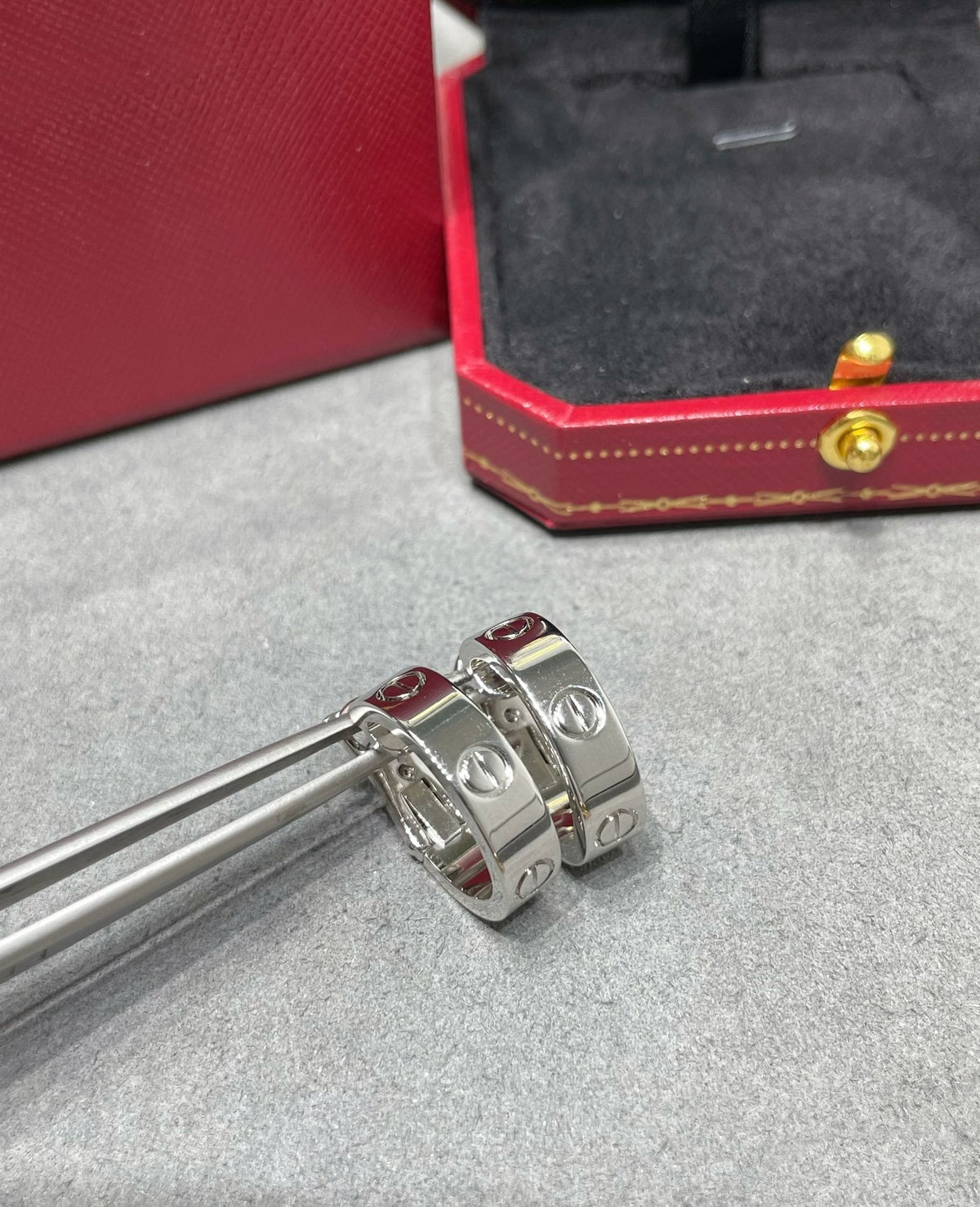 [⭐Lioran]LOVE 5.5MM EARRINGS