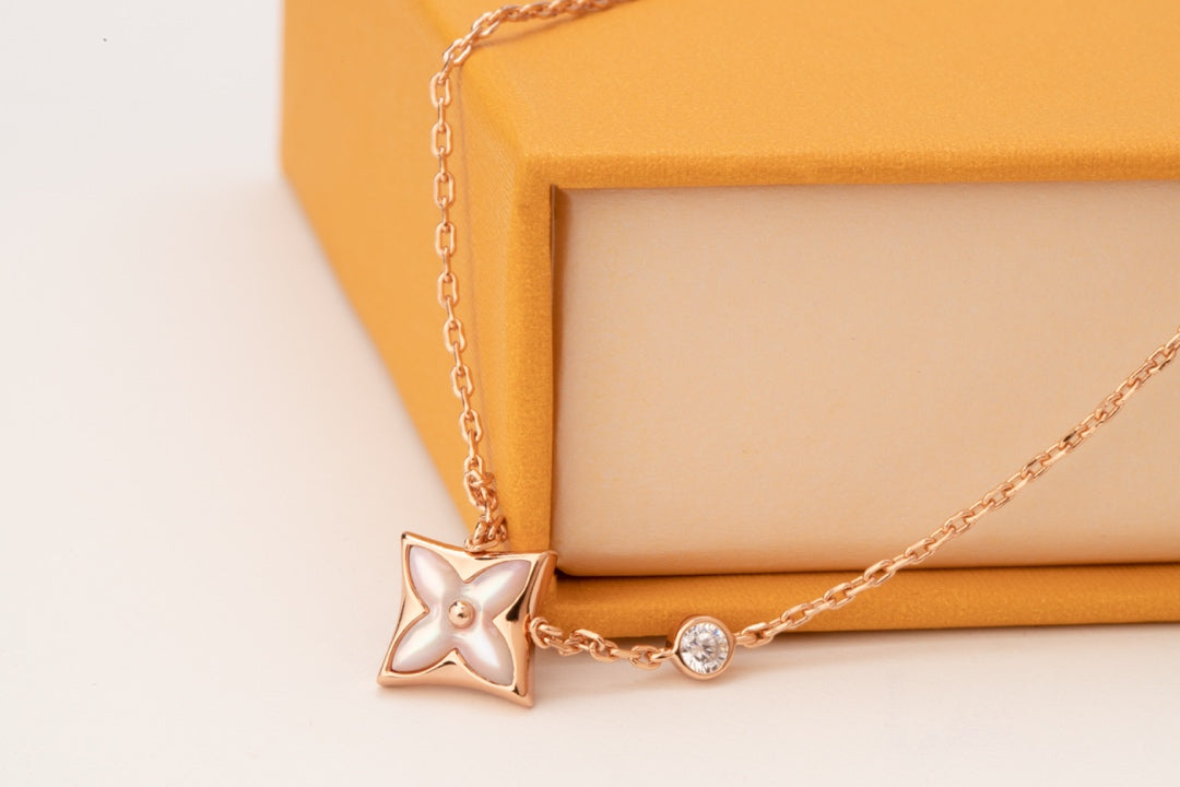[⭐Lioran]STAR PINK MOP 1 DIAMOND PINK GOLD NECKLACE