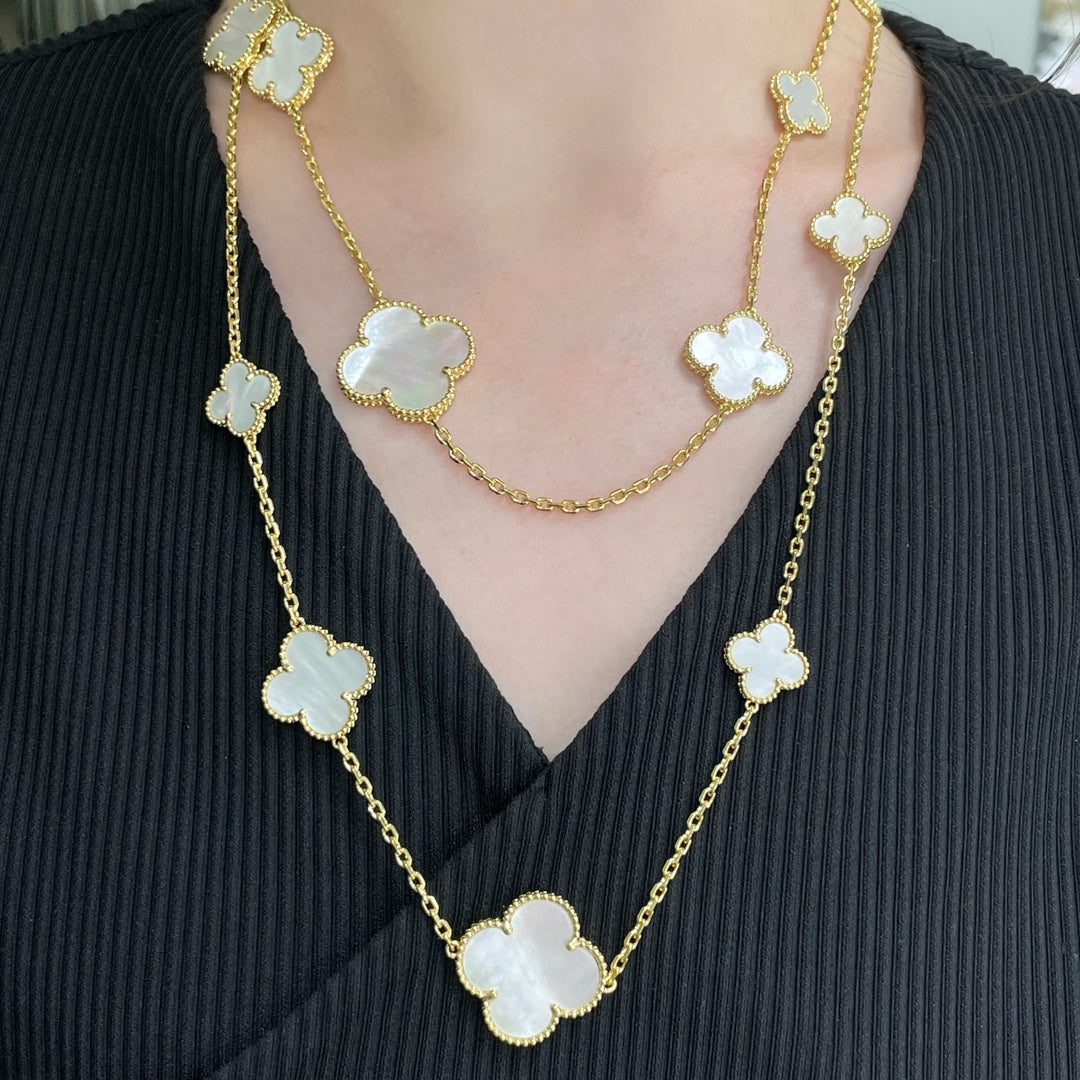 [⭐Lioran]CLOVER 16 MOTIF WHITE MOP GOLD NECKLACE