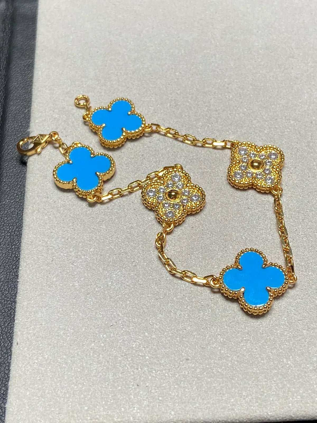 [⭐Lioran] CLOVER 5 MOTIF BLUE AGATE BRACELET COLLECTION