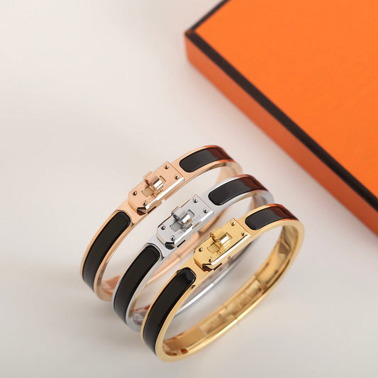 [⭐Lioran]HM KELLY BLACK BRACELET
