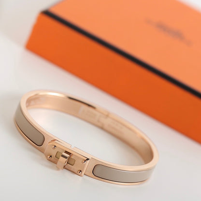 [⭐Lioran]HM KELLY GREY BRACELET