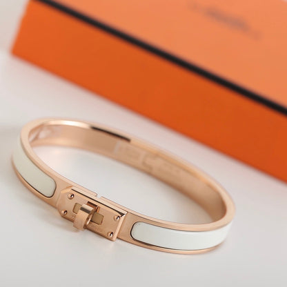 [⭐Lioran]HM KELLY WHITE BRACELET