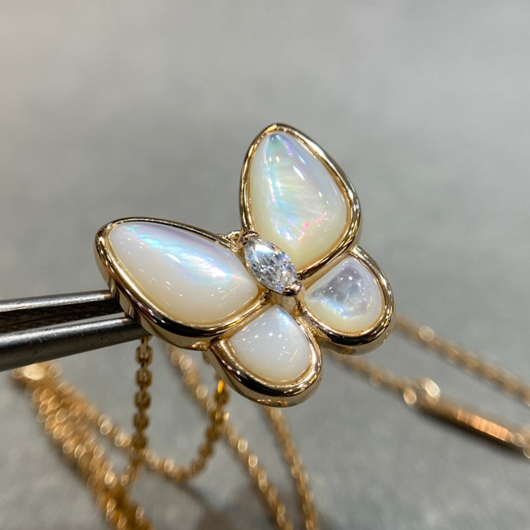 [⭐Lioran]BUTTERFLY MOP DIAMOND NECKLACE
