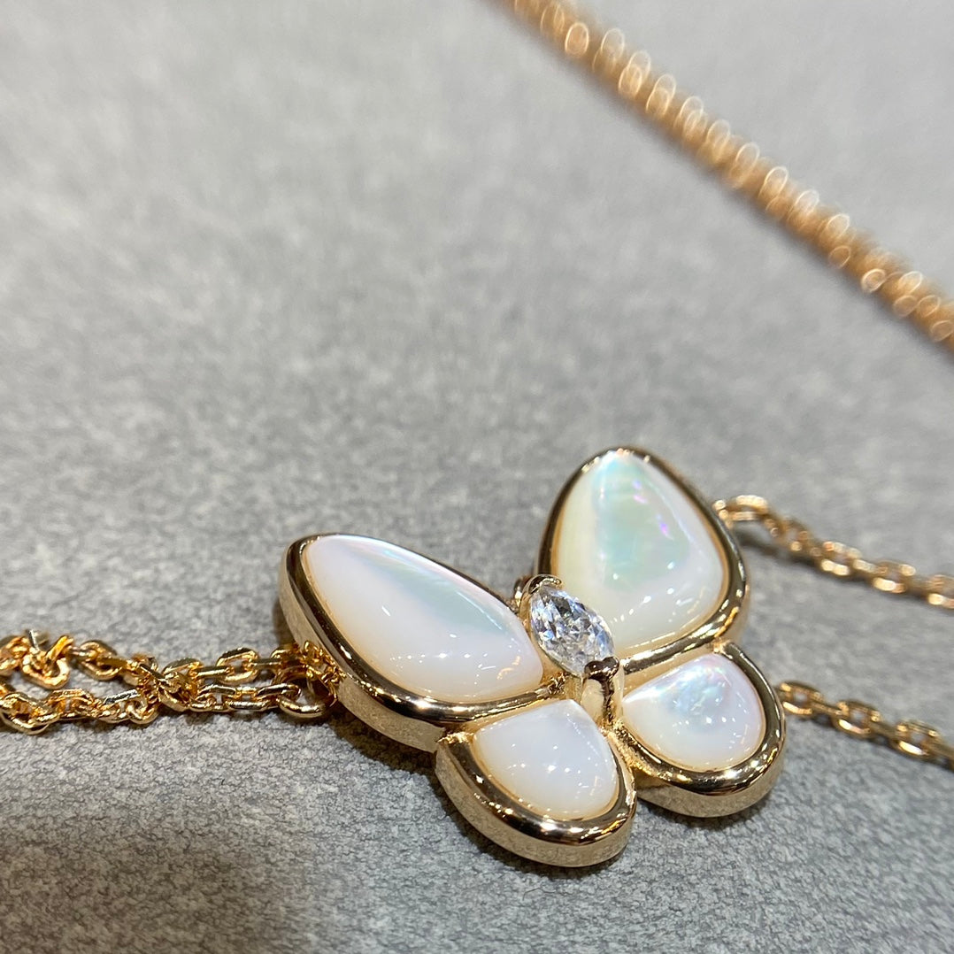 [⭐Lioran]BUTTERFLY MOP DIAMOND NECKLACE