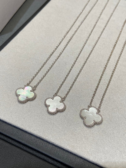 [⭐Lioran]CLOVER MEDIUM SILVER WHITE MOP NECKLACE