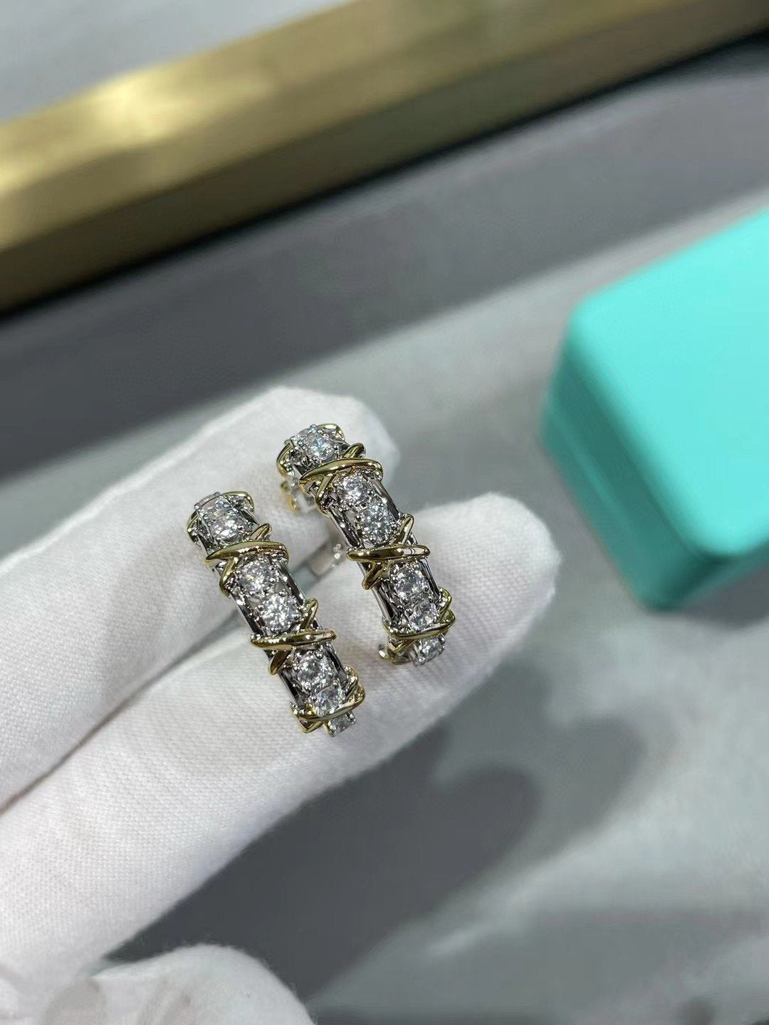 [Lioran]SCHLUMBERGER GOLD DIAMOND EARRINGS