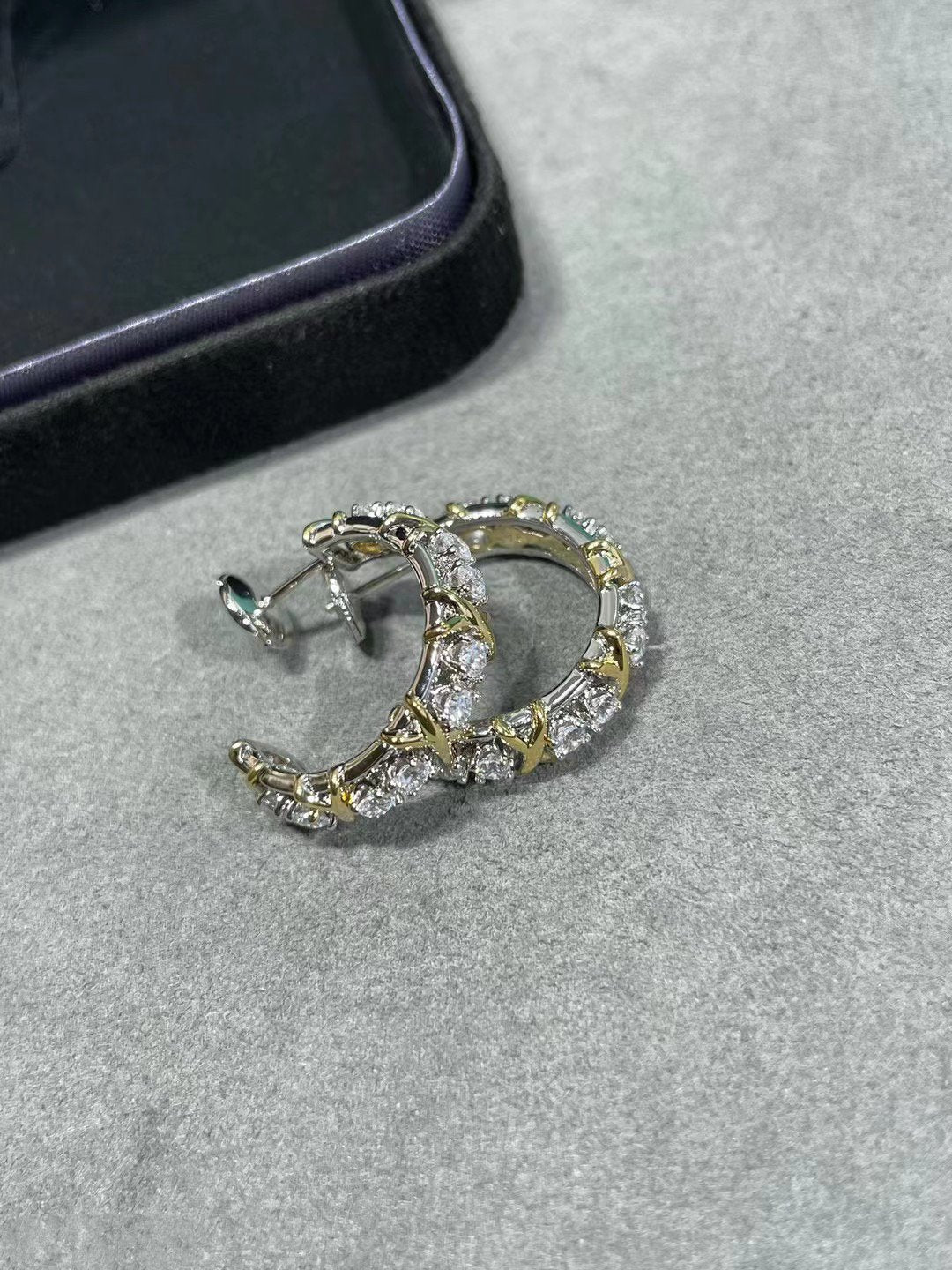 [Lioran]SCHLUMBERGER GOLD DIAMOND EARRINGS