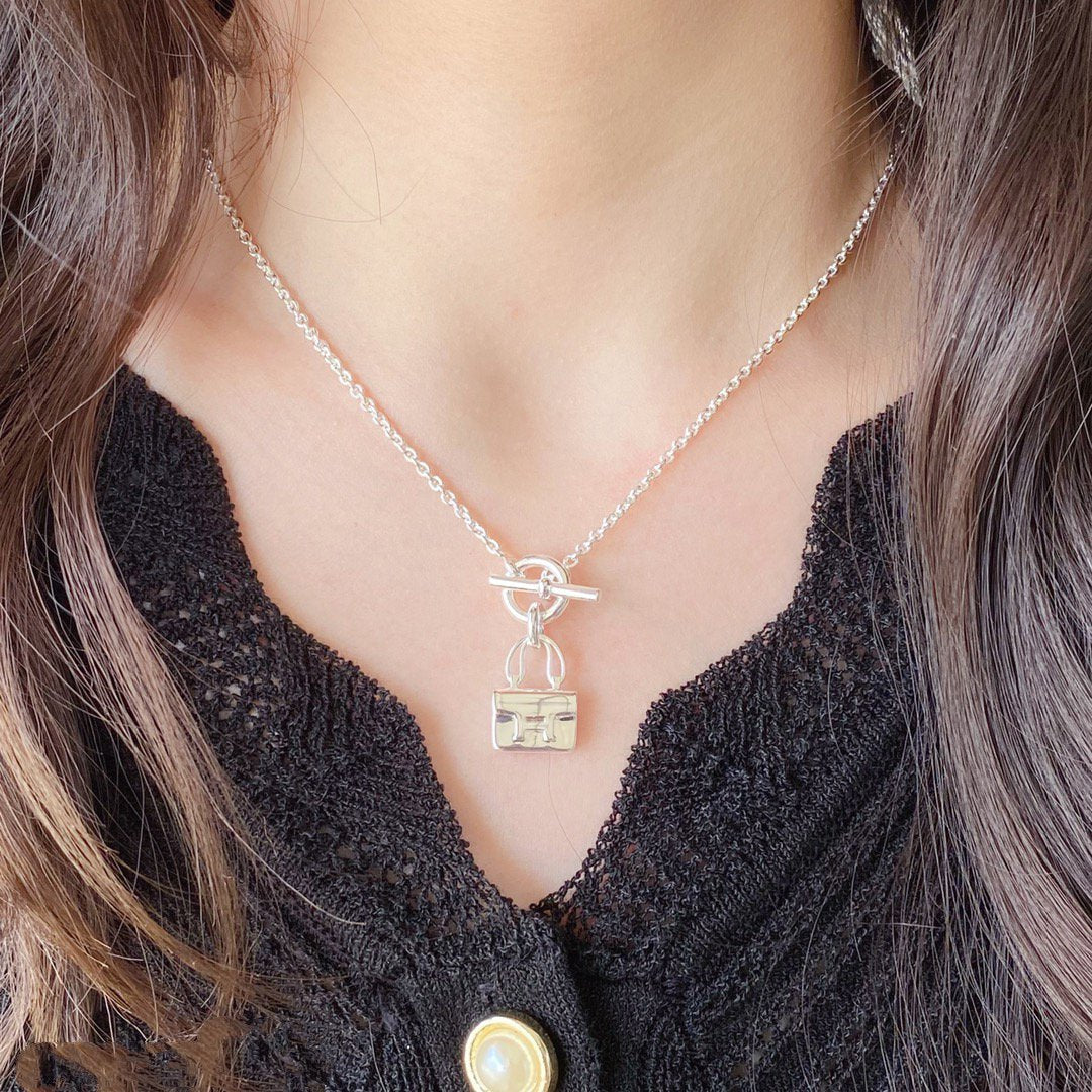 [⭐Lioran]CONSTANCE PEDANT SILVER NECKLACE