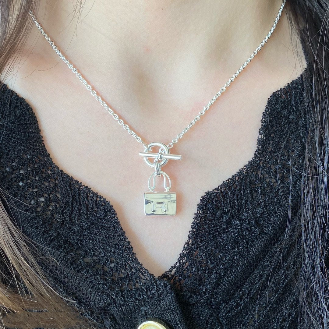 [⭐Lioran]CONSTANCE PEDANT SILVER NECKLACE