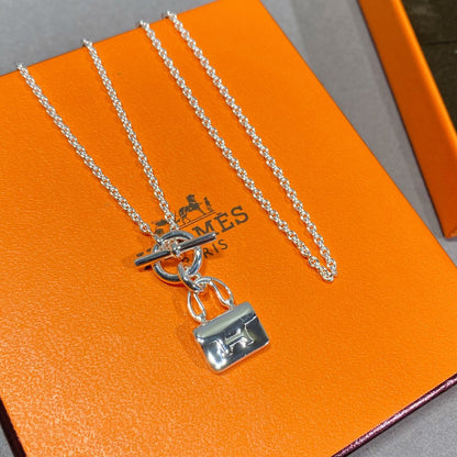 [⭐Lioran]CONSTANCE PEDANT SILVER NECKLACE