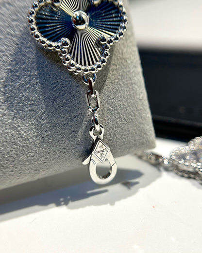 [⭐Lioran] CLOVER 5 MOTIF LASER BRACELET COLLECTION