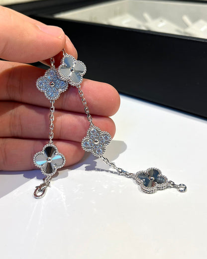 [⭐Lioran] CLOVER 5 MOTIF LASER BRACELET COLLECTION